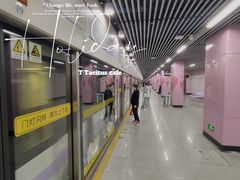 -四川北路(地铁站)