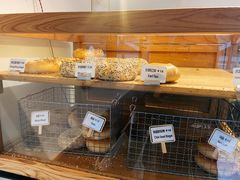 -Catch Bagel(芳草地店)