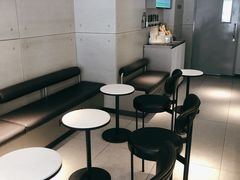 用餐区-喜茶(东莞雍华庭店)