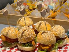 迷你小汉堡-chicken plus韩国炸鸡(城阳店)