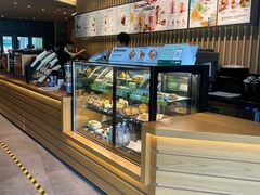 面包甜点陈列柜-星巴克(北京万科时代广场店)