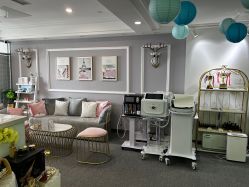 -YooMee优美智能科技美肤机构