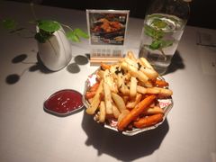 -春树下·树屋花房西餐厅(罍街AS1980店)