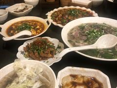 -杨三孃跷脚牛肉(玉双路店)