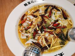 -太二酸菜鱼(武汉光谷保利店)
