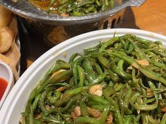 -95号酱骨·一块豆腐(展春园西路店)