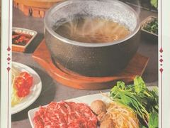 -Hoang Yen Vietnamese Cuisine