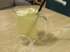 -84那年咖啡馆(李沧万达店)