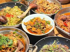 -梧桐树下(云锦世家店)