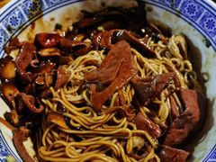 蛤蜊猪肝面-沪西老弄堂面馆(定西路店)