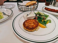 招牌蟹肉饼-Wolfgang’s Steakhouse 沃夫冈牛排馆(上海白玉兰广场店)