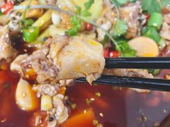 -米二红烧兔(华阳店)