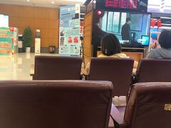 -中国移动通信集团上海有限公司