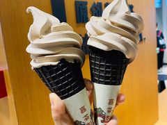 锡兰牛乳茶脆筒-喜茶(珠海华发商都店)