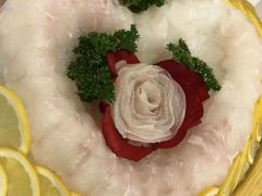 -牛魔王时尚回转餐厅
