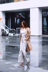 现代简约-巴黎婚纱摄影工作室