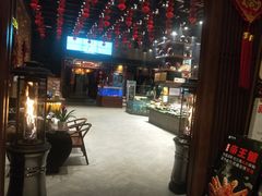 -忆江南·临江鱼馆