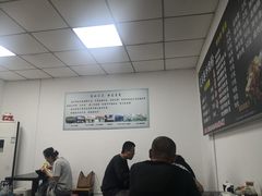 -花溪巷牛肉粉(泉城路店)