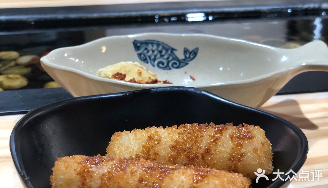 大口吃鱼🐡快乐嗦粉🍜