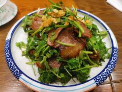 -黄泥岗·地道湖北菜(奥特莱斯店)