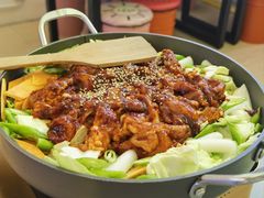-豚妈妈汤饭·部队锅(南京东路店)