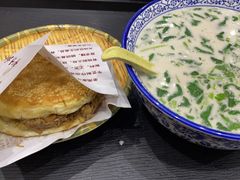 牛肉烧饼（多肉）-穆得·老周家牛肉烧饼(普利街店)