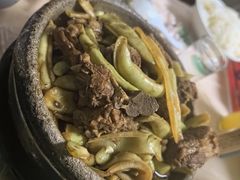 -梁师傅砂锅(哈达西街店)