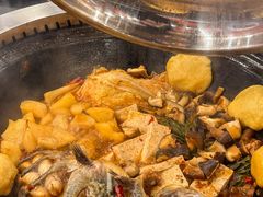 -田家大院东北农家菜铁锅炖(西安总店)