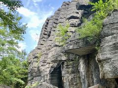 -梭布垭石林景区