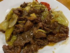 酸菜炒牛肉-真好吃牛杂(白沙店)