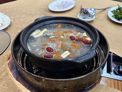 -濠轩阁特色生蚝火锅(水湾路店)