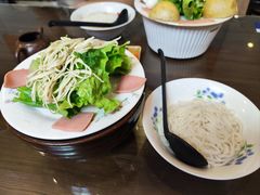 -刘老头云南过桥米线