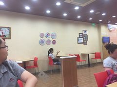 用餐区-达美乐比萨(回龙观店)