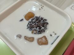 椰奶黑糯米芋圆-满记甜品(金帝银泰城店)