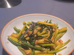 -丽华园·武汉地标楚菜餐厅(青山江滩店)