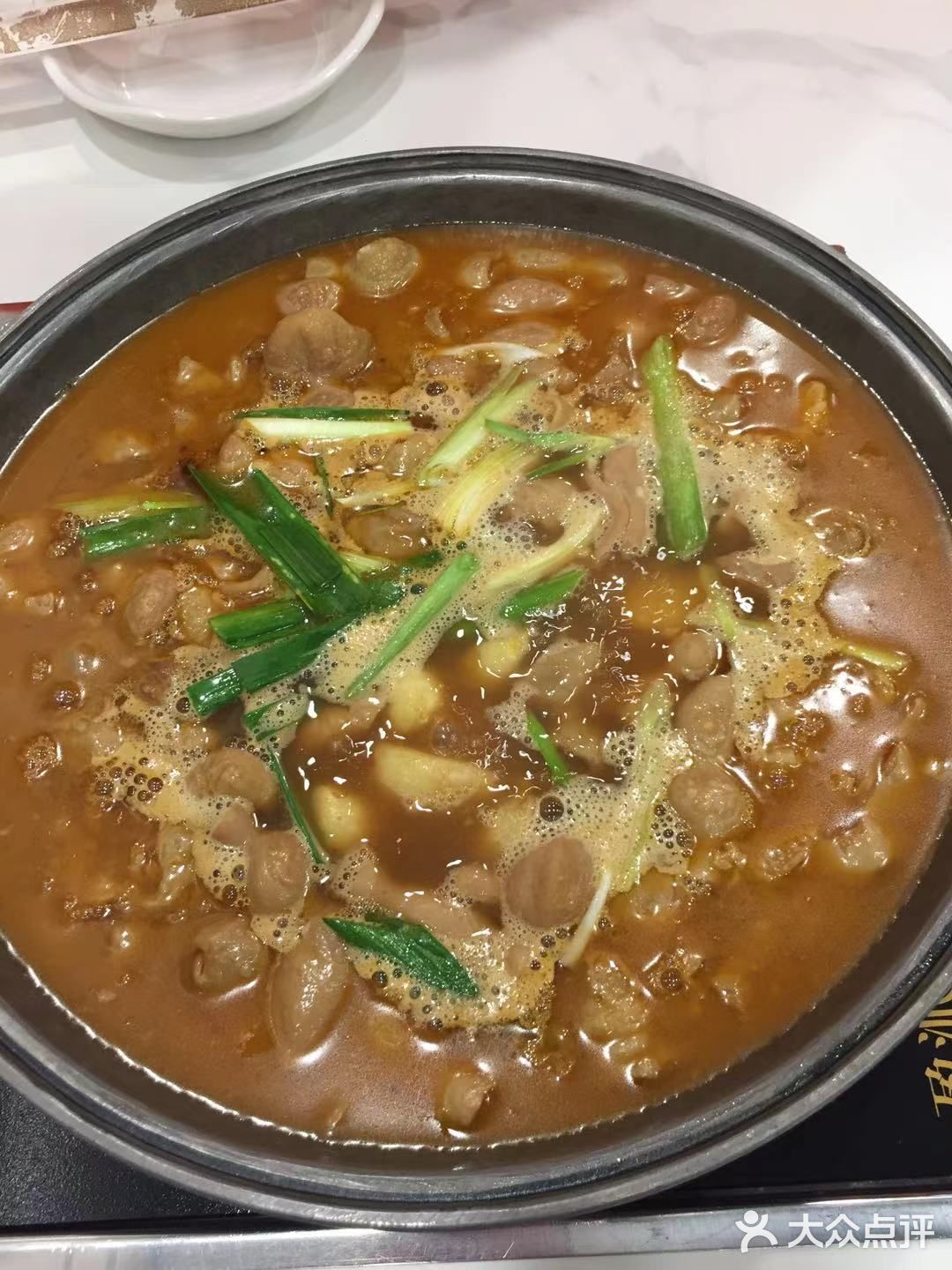 我这锅肥肠咋清汤寡水呢[吐][吐][吐]