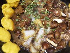 -百事晟渔村木火铁锅炖(玉带湾店)