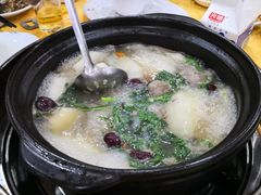 -濠轩阁特色生蚝火锅(水湾路店)