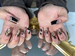 -171 Naillife