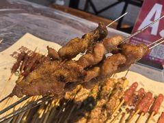 -老街烧烤大排档·地道湖北菜·龙虾馆(汉口火车站店)