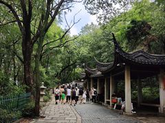 -灵岩山风景区