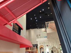 -奈尔宝·儿童乐园·亲子餐厅(华采天地店)