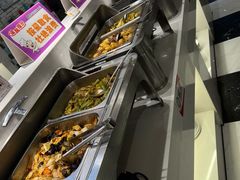 自助取餐区-梦航彩虹之约自助餐厅(华府天地店)