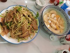 -一口猪海鲜浑锅·东北家常菜