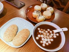 蟹壳黄（苏州名片必点菜）-鑫震源·苏式大虾生煎(山塘街店)