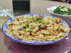 胡羊焖饼-壹阁胡羊焖饼(特色小吃街店)