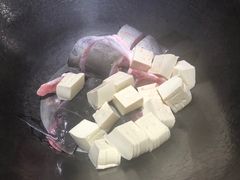 -老刘生态大鱼坊铁锅炖鱼(赛马场店)