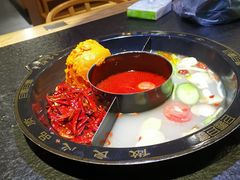 -味舵主重庆火锅(邓尉路店)