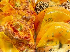 -HOT CRUSH趁热集合·现烤面包(上海环球港店)