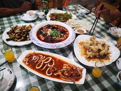 -华圆美食-老蓬莱菜(蓬港路店)
